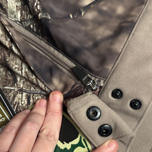 Mossy Oak Camouflage Fleece Lined Outdoor Pants - Picture 12 of 17